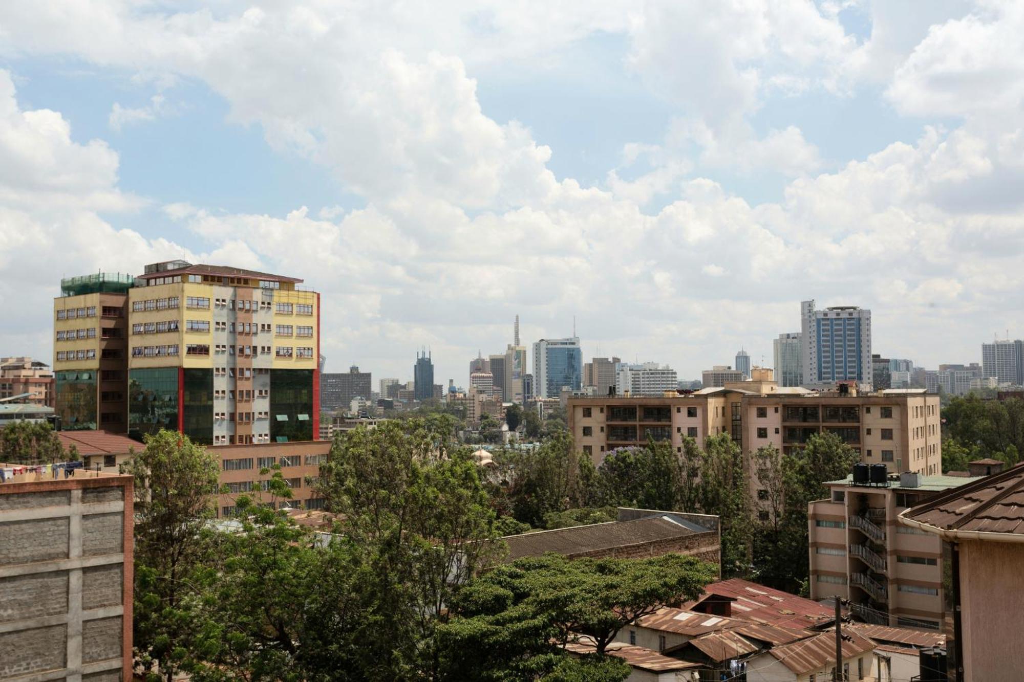 Penthouse Rooftop Studio With King Bed Nairobi Bagian luar foto